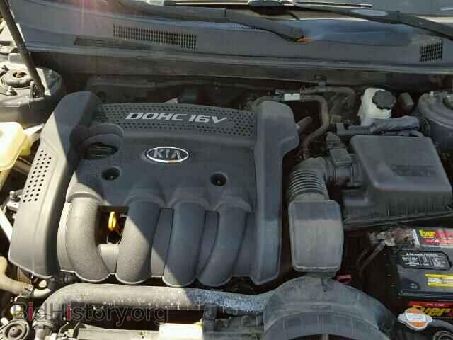 2008 KIA OPTIMA - VIN: KNAGE123885242575 - Photo 7
