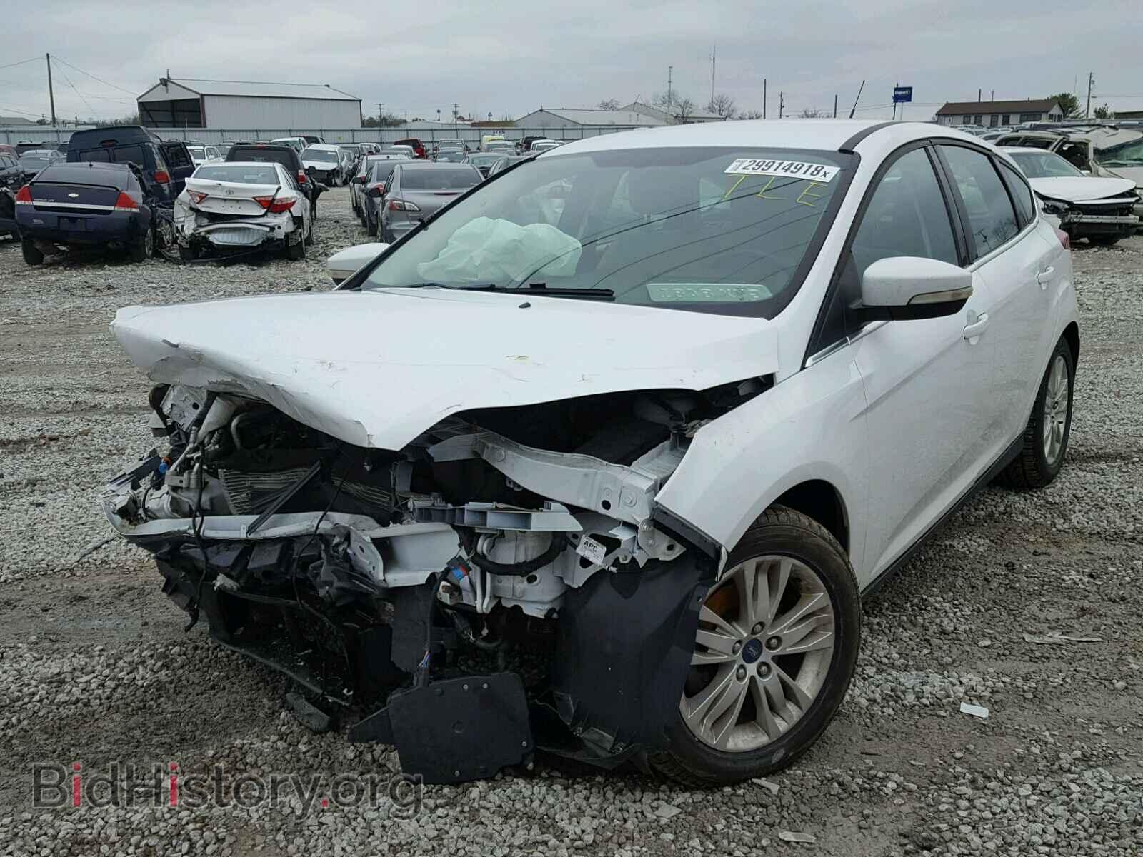2012 Ford FOCUS (VIN 1FAHP3M24CL242892) — фото 2 из 10