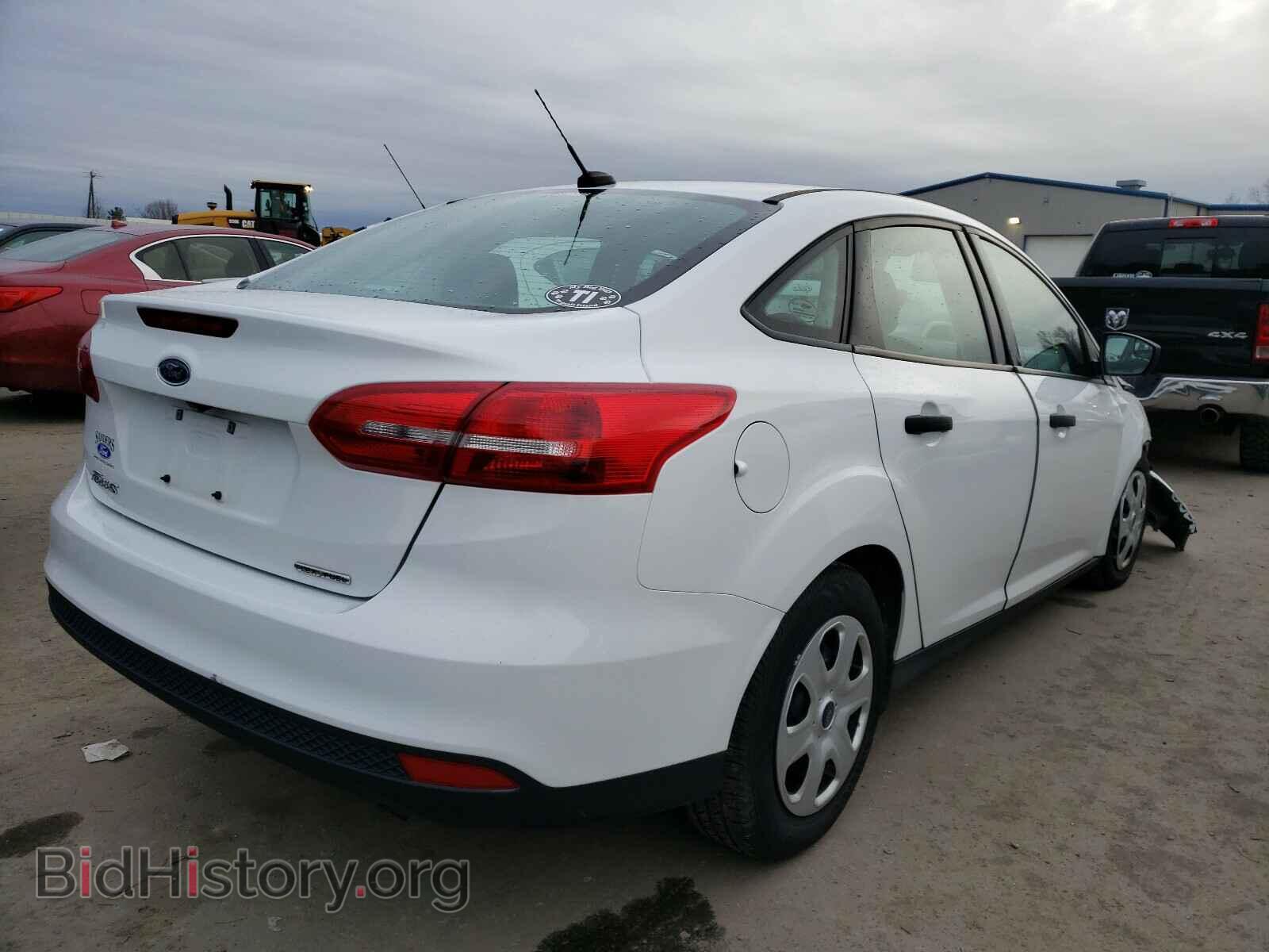 2016 FORD FOCUS - VIN: 1FADP3E22GL389571 - Photo 4