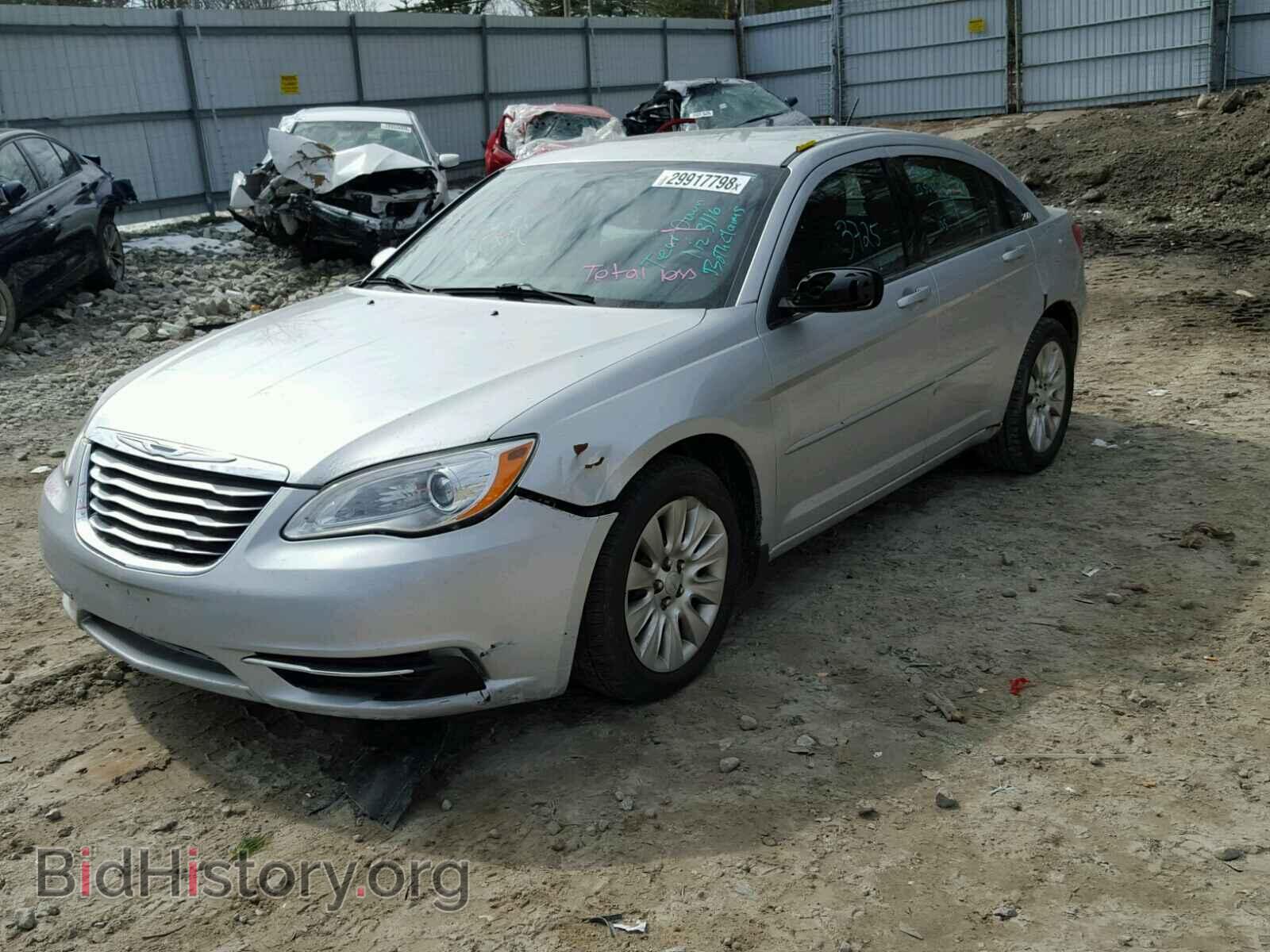 2012 CHRYSLER 200 - VIN: 1C3CCBAB4CN190901 - Фото 2