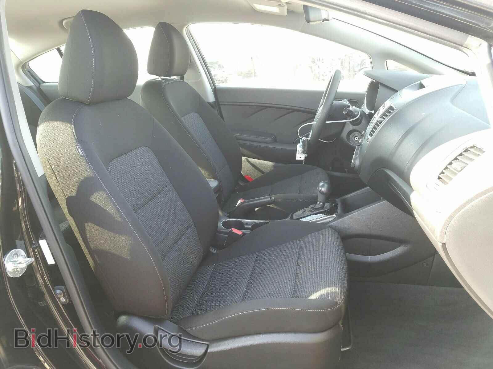2017 KIA FORTE - VIN: 3KPFK4A78HE137813 - Photo 5
