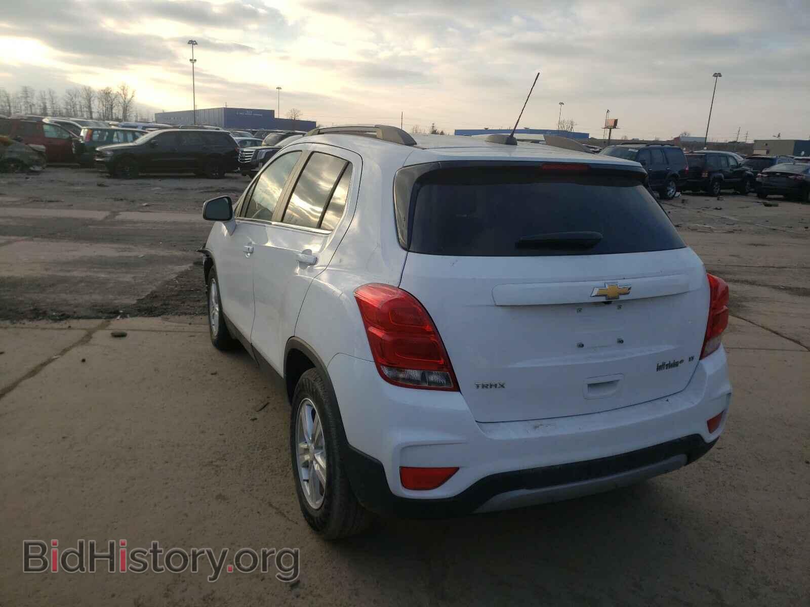 2018 CHEVROLET TRAX - VIN: 3GNCJLSB0JL331277 - Фото 3