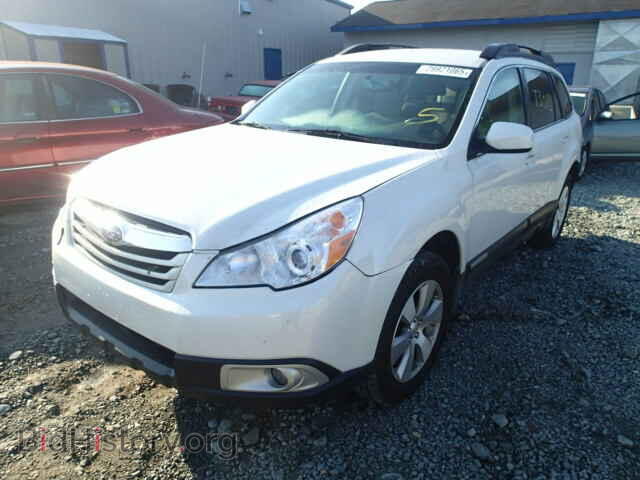 2010 SUBARU OUTBACK - VIN: 4S4BRCCCXA3384354 - Фото 2