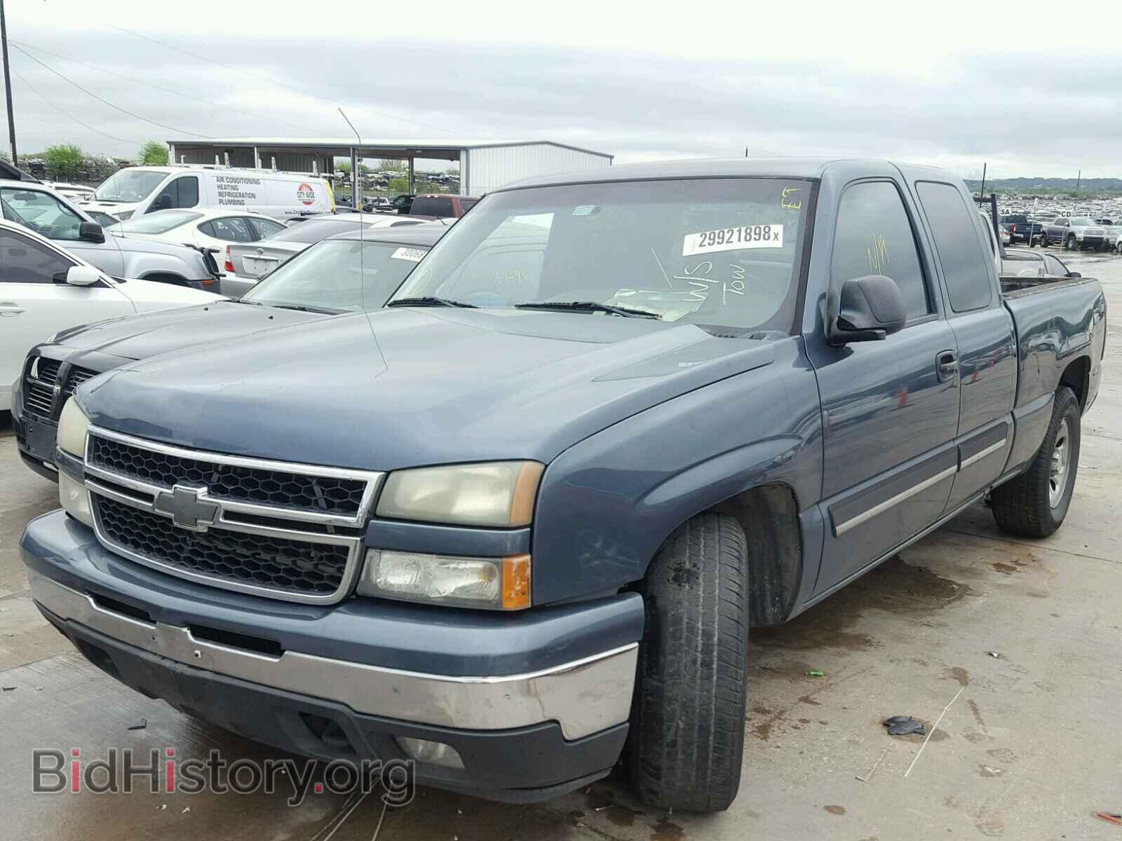 2006 CHEVROLET SILVERADO - VIN: 1GCEC19X86Z227220 - Photo 2