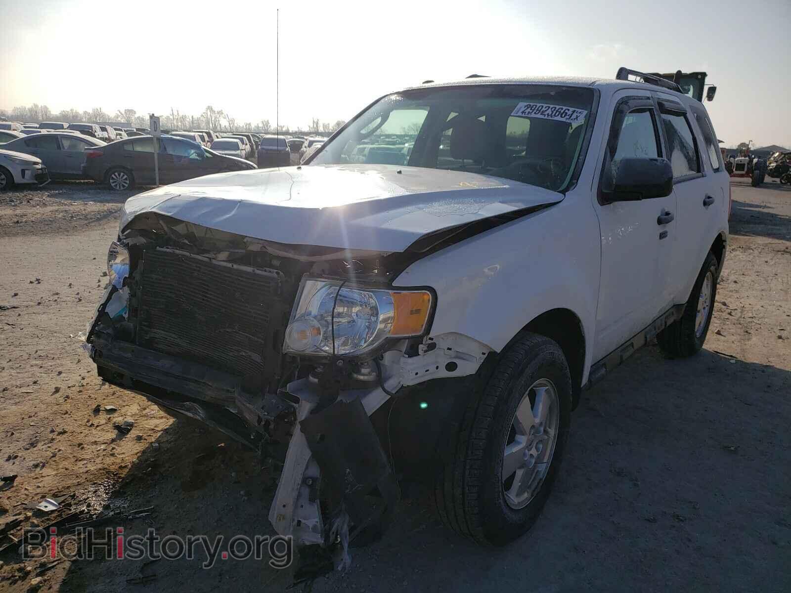 2011 FORD ESCAPE - VIN: 1FMCU0DG2BKC12054 - Фото 2