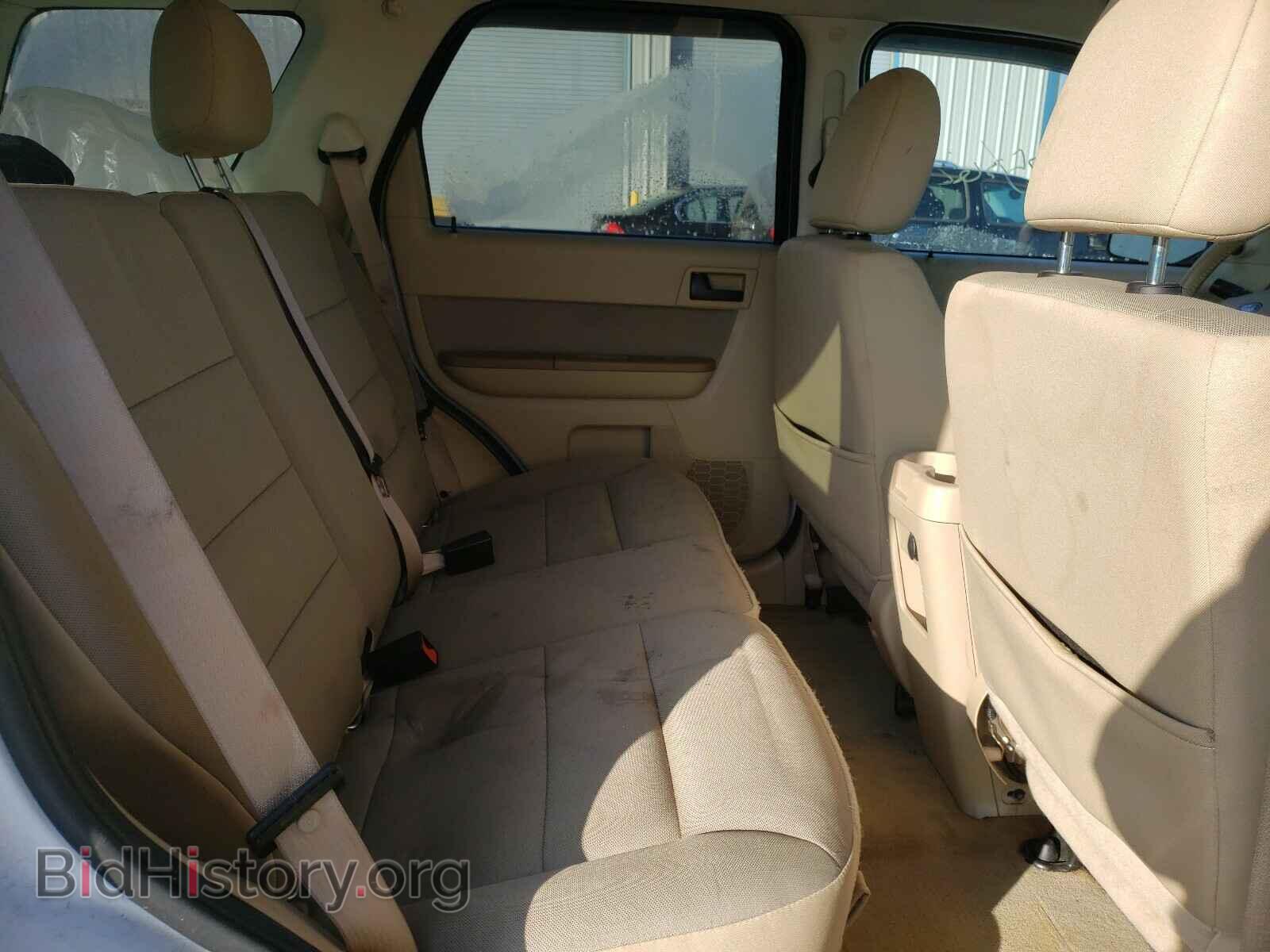 2011 FORD ESCAPE - VIN: 1FMCU0DG2BKC12054 - Фото 6