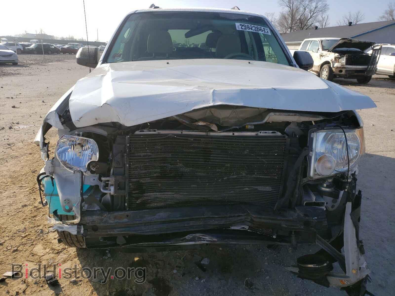 2011 FORD ESCAPE - VIN: 1FMCU0DG2BKC12054 - Фото 9