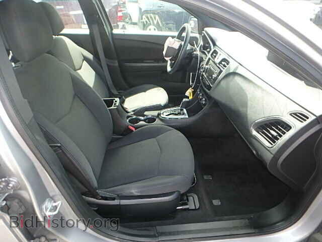 2013 CHRYSLER 200 - VIN: 1C3CCBAB5DN660239 - Photo 5
