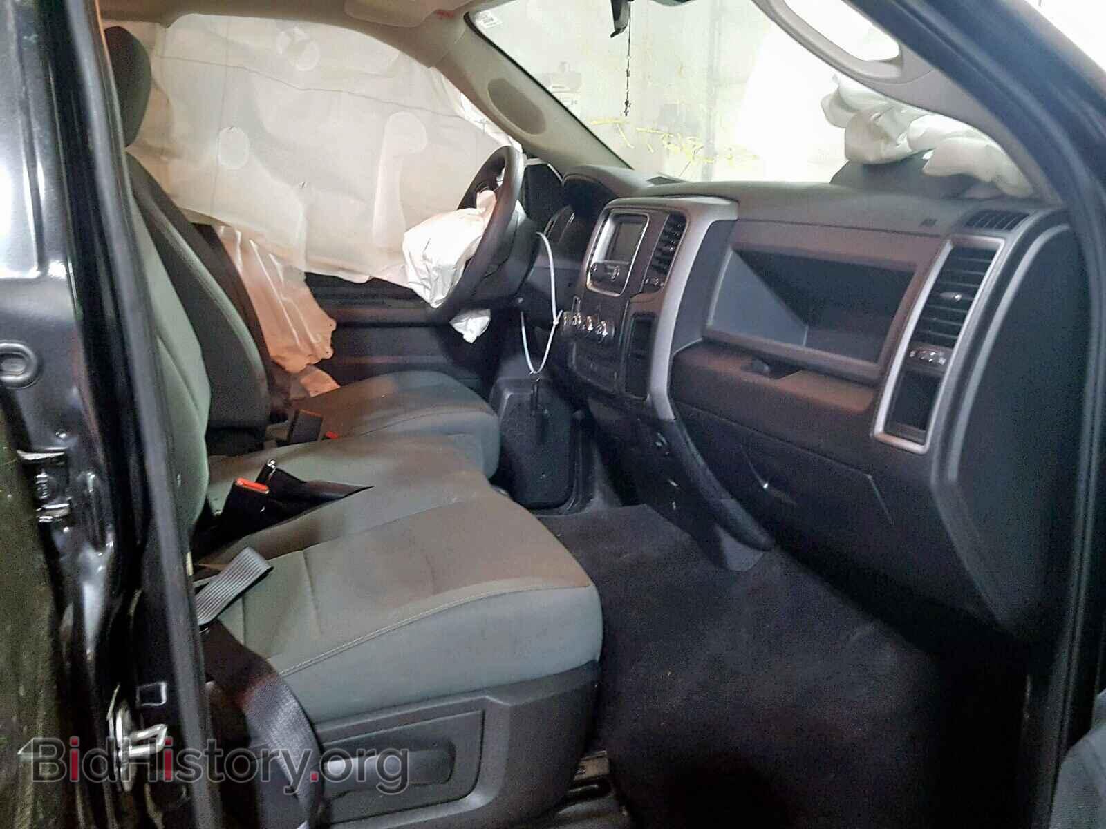 2018 RAM 1500 ST - VIN: 1C6RR7KG3JS103300 - Фото 5