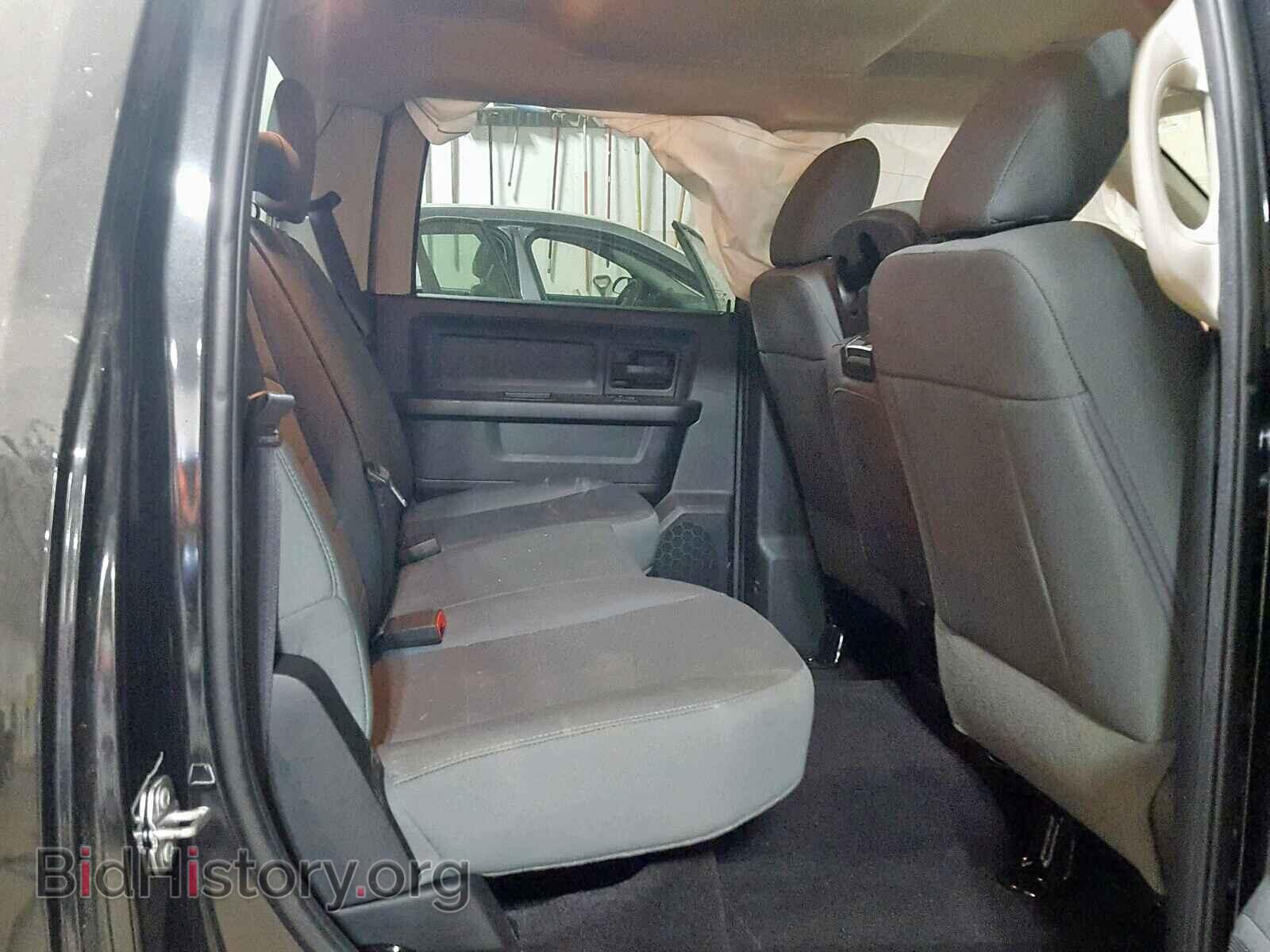 2018 RAM 1500 ST - VIN: 1C6RR7KG3JS103300 - Фото 6
