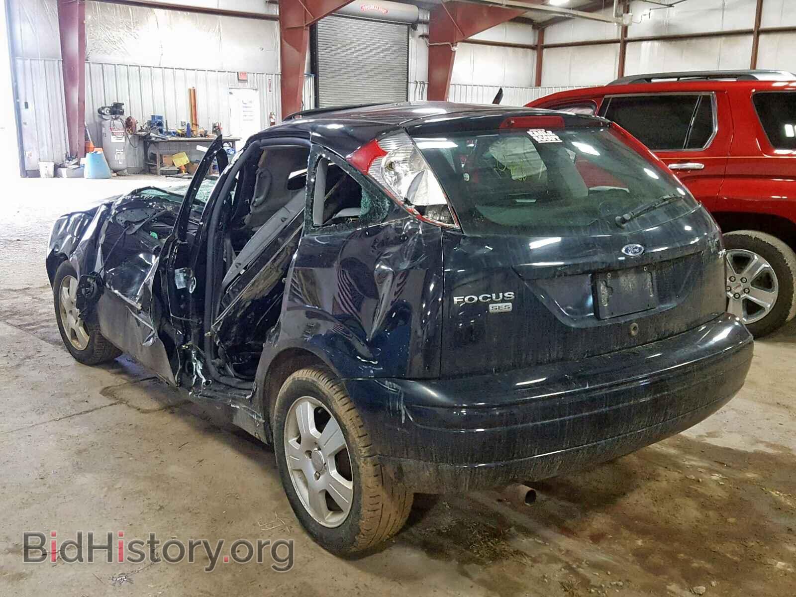 2005 FORD FOCUS - VIN: 3FAFP37N85R117699 - Фото 3