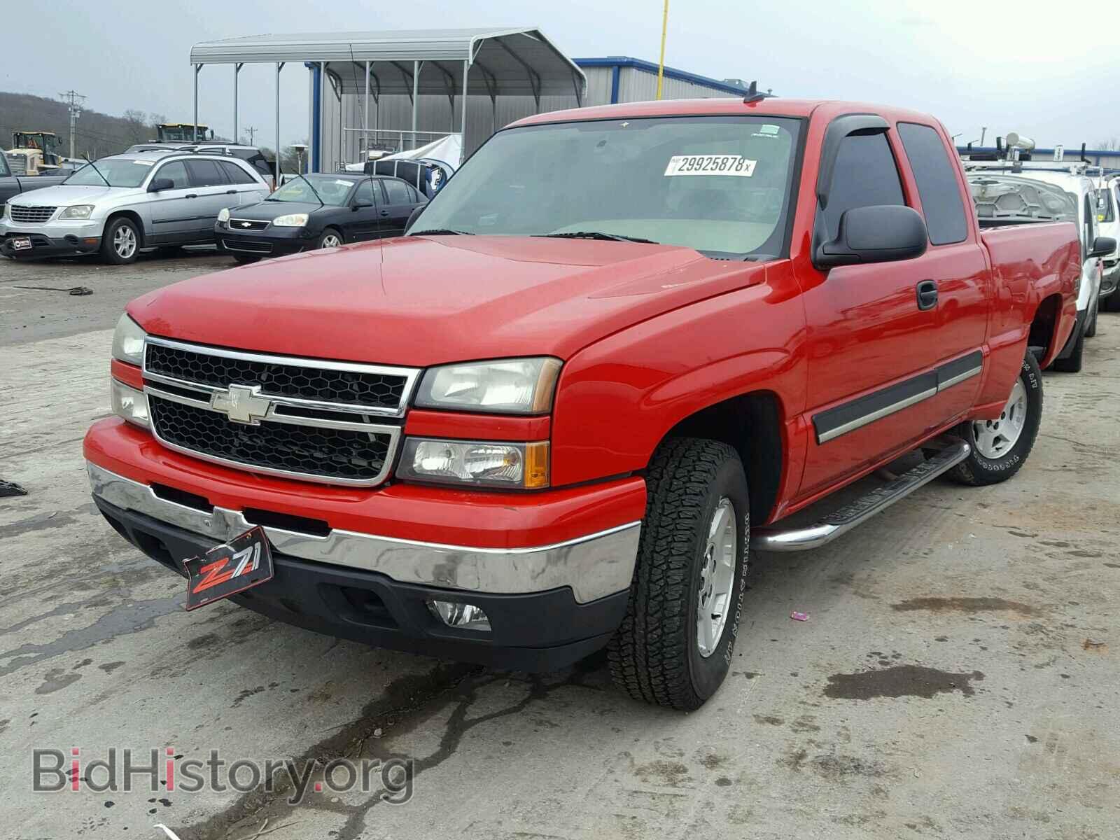 2006 CHEVROLET SILVERADO - VIN: 1GCEK19B96E257292 - Фото 2