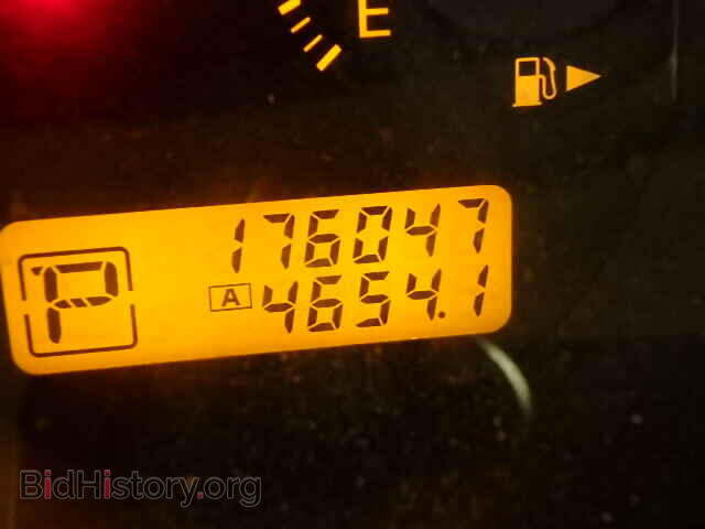 2008 NISSAN VERSA - VIN: 3N1BC11E58L434772 - Фото 8