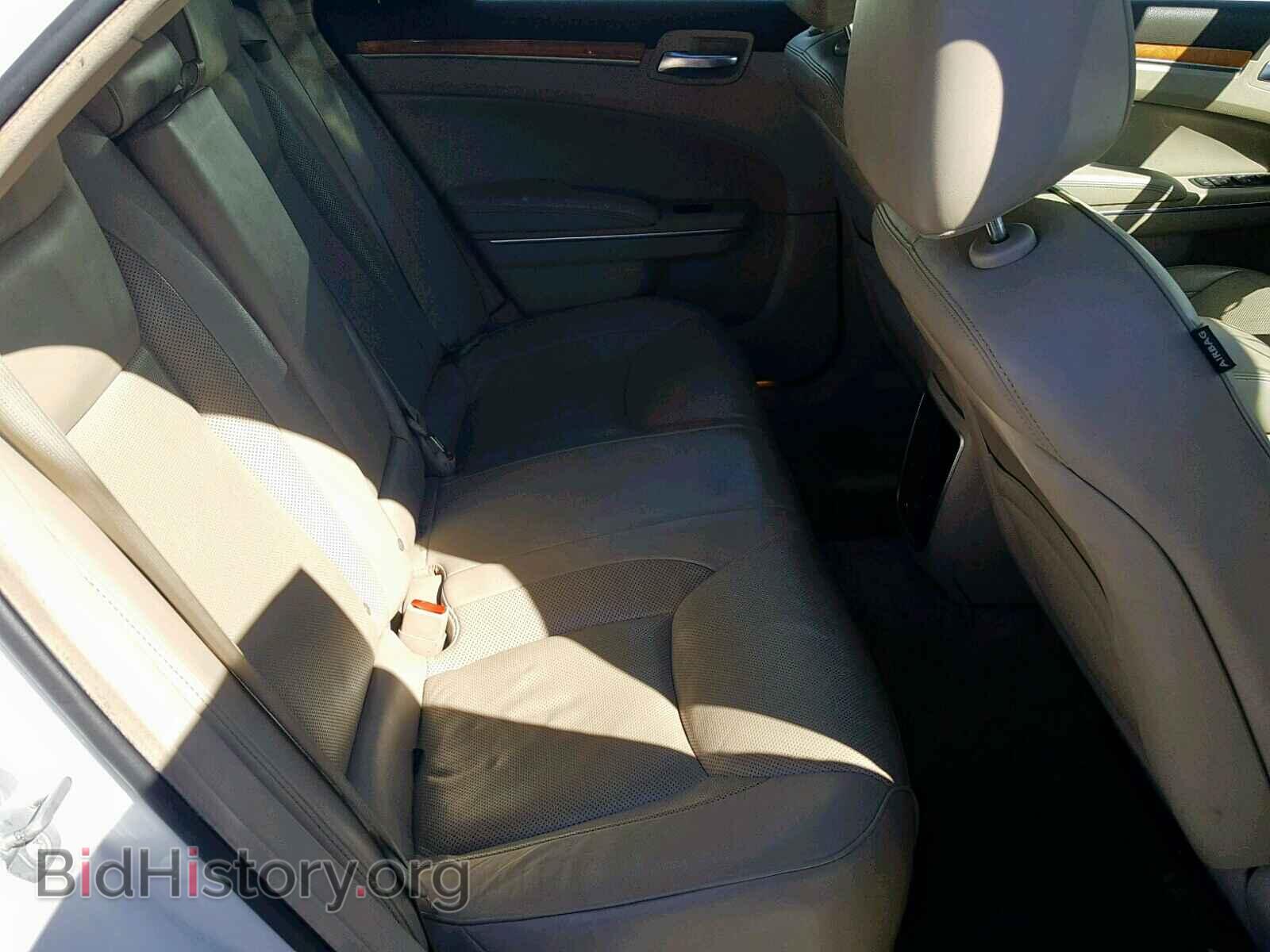 2012 CHRYSLER 300 - VIN: 2C3CCAETXCH256017 - Фото 6