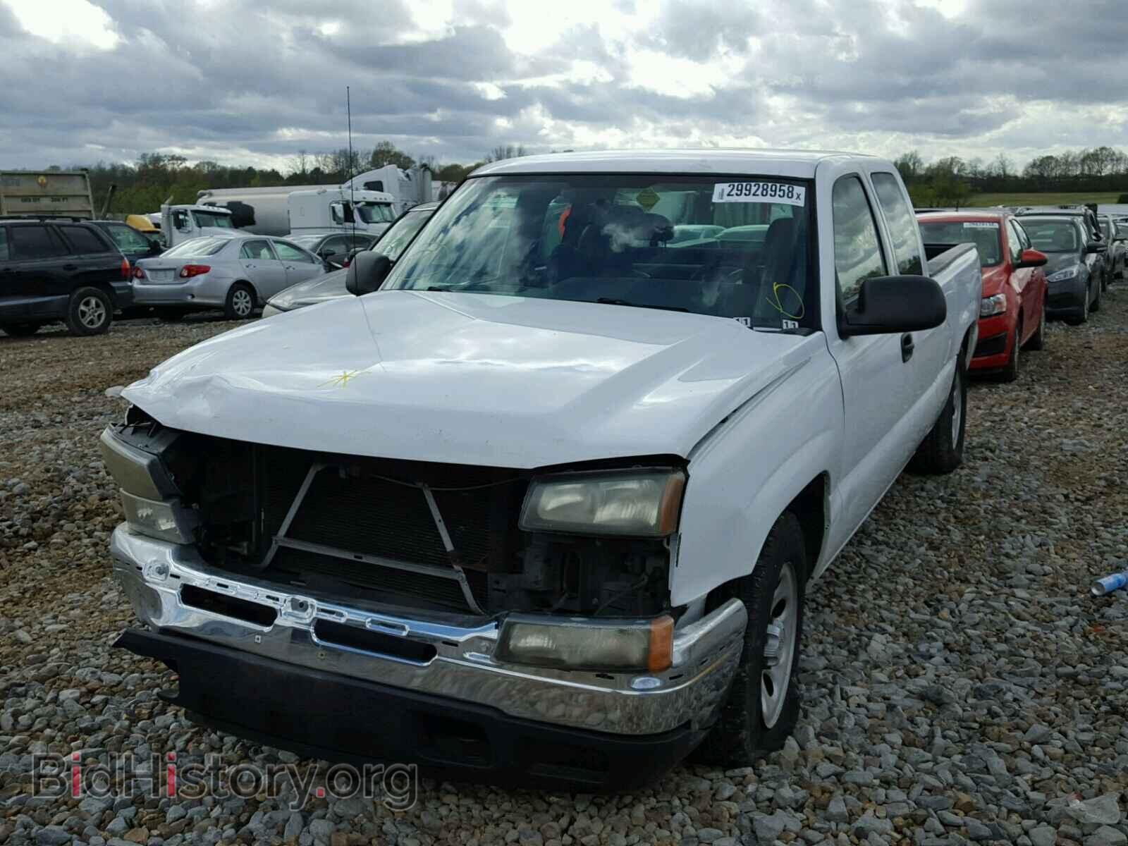 2007 CHEVROLET SILVERADO - VIN: 1GCEC19V97Z127823 - Фото 2
