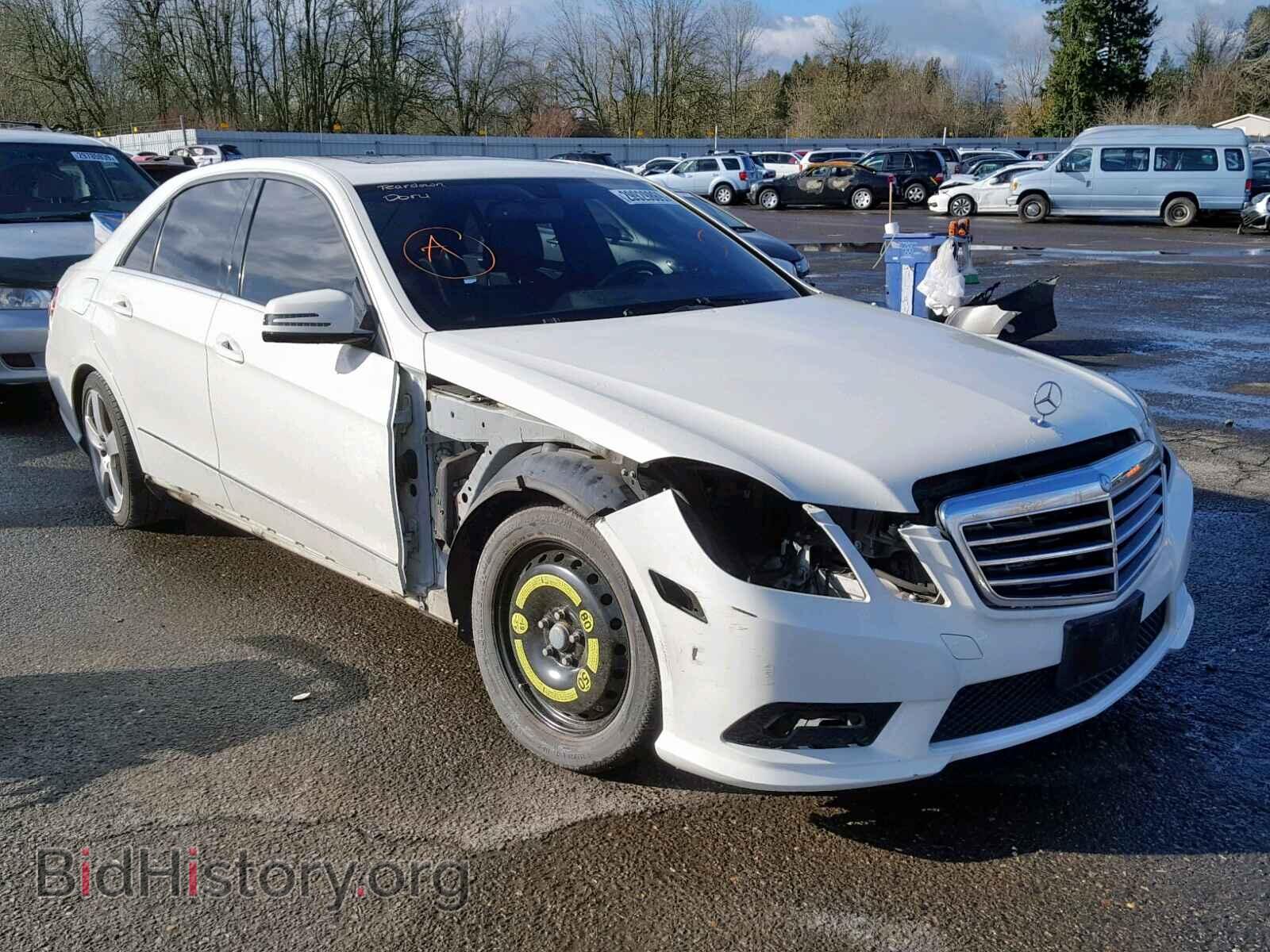Photo WDDHF8HB0BA459778 - MERCEDES-BENZ E 350 4MAT 2011