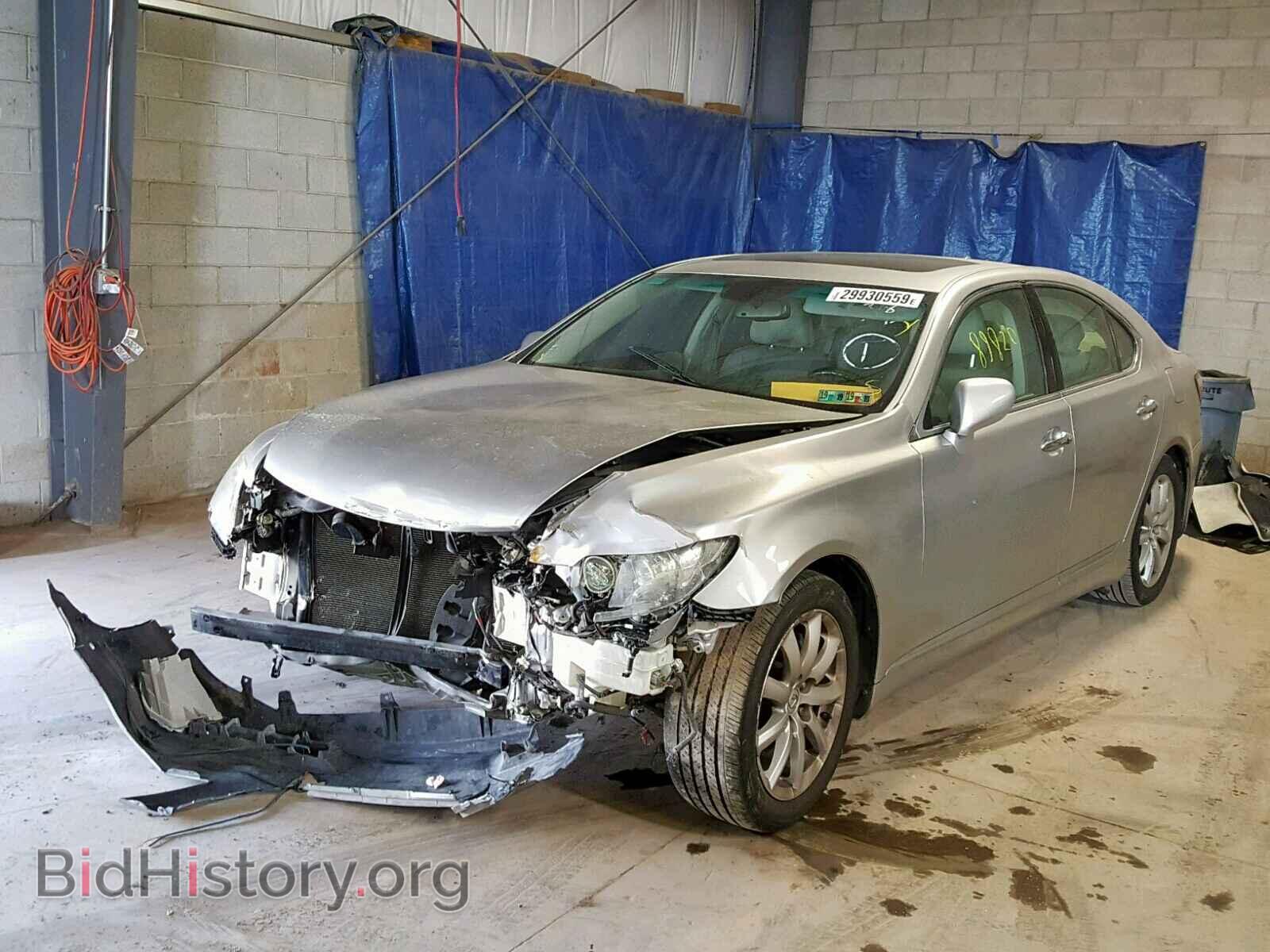2007 LEXUS LS460 - VIN: JTHBL46F275025643 - Фото 2