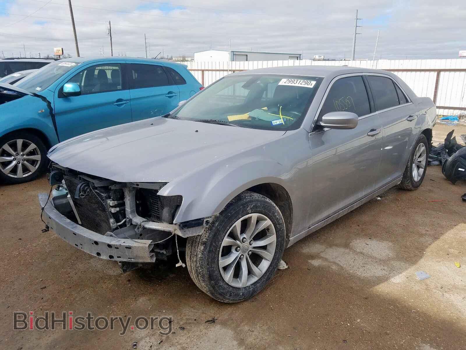 2015 CHRYSLER 300 - VIN: 2C3CCAAG7FH828903 - Фото 2