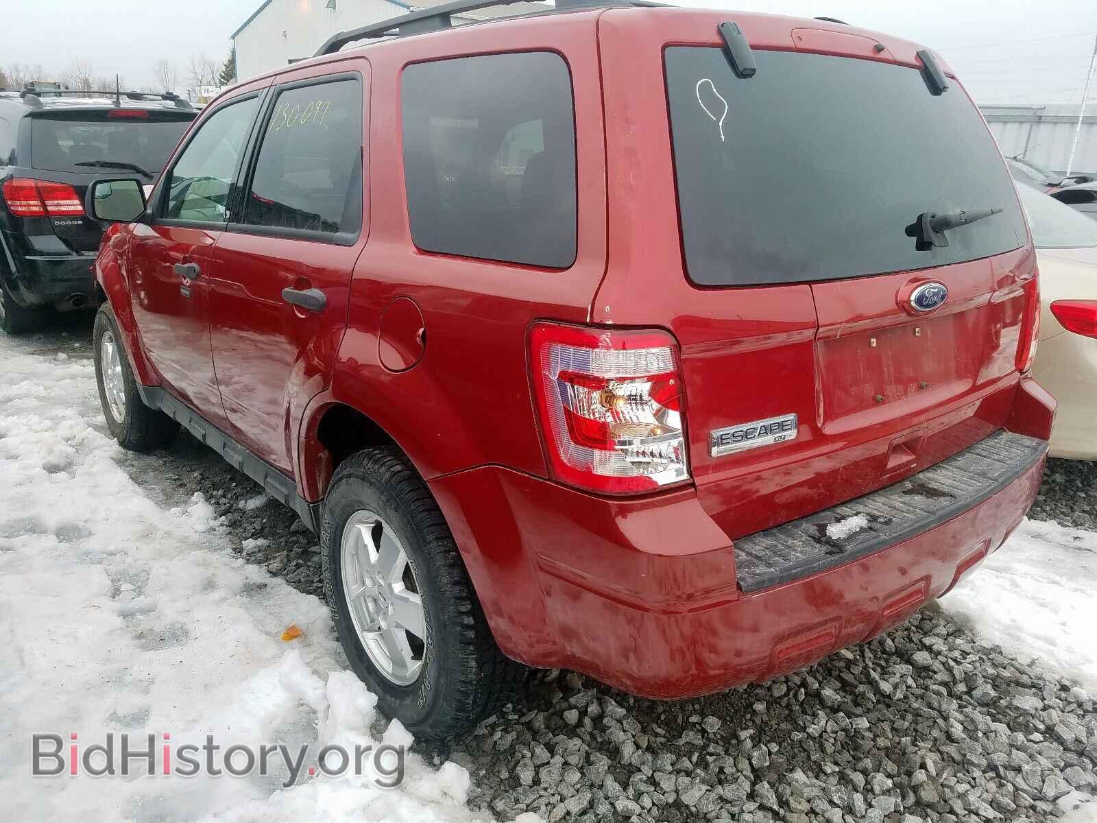 2011 FORD ESCAPE - VIN: 1FMCU0D76BKA29482 - Фото 3
