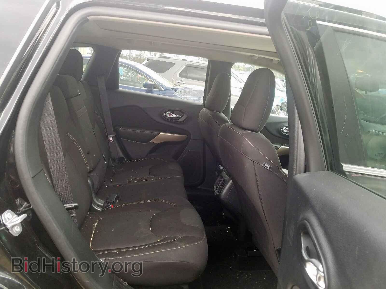 2017 JEEP CHEROKEE - VIN: 1C4PJLCB4HW650940 - Фото 6