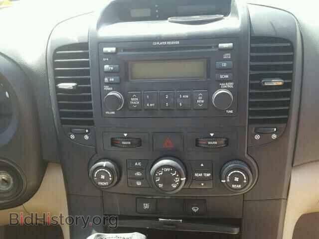 2007 HYUNDAI ENTOURAGE - VIN: KNDMC233676024174 - Фото 9