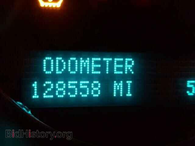 2010 GMC YUKON - VIN: 1GKUKEEF6AR226454 - Фото 8