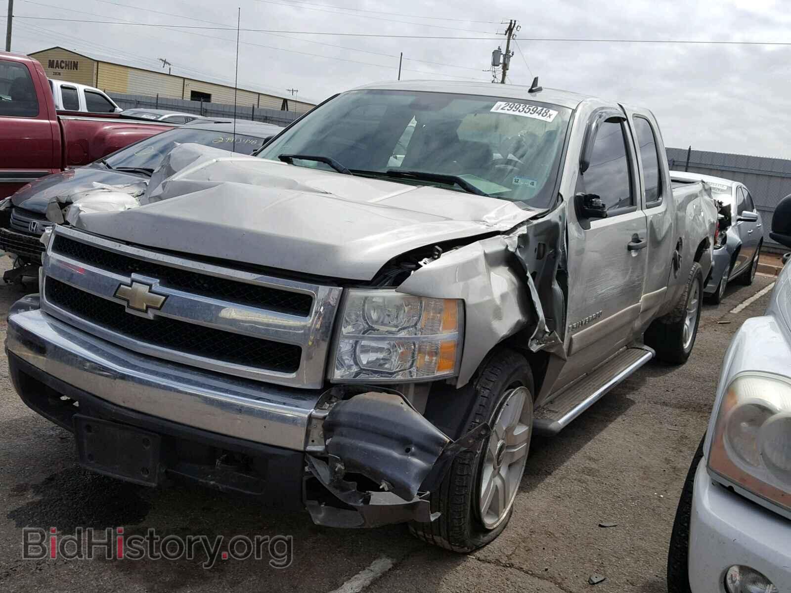 2007 CHEVROLET SILVERADO - VIN: 1GCEC19JX7Z618771 - Photo 2