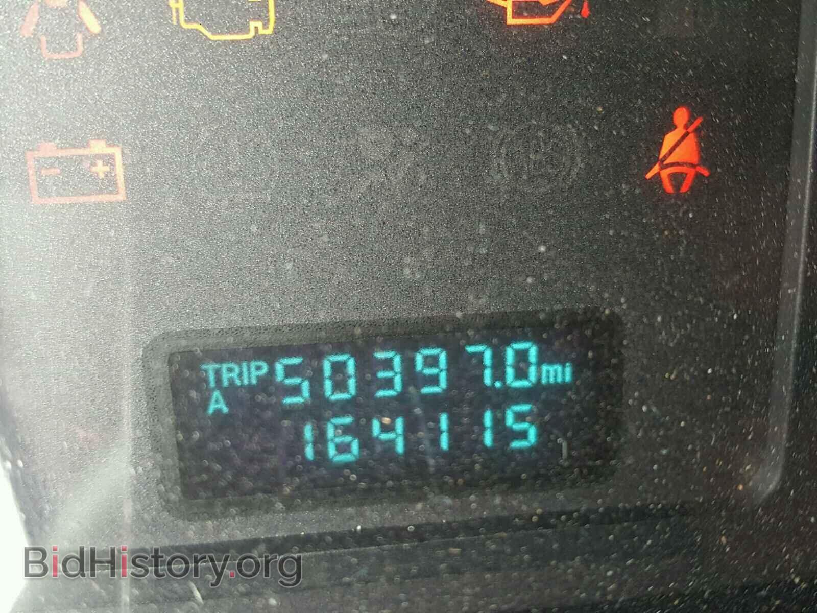 2009 MAZDA TRIBUTE - VIN: 4F2CZ02729KM00575 - Фото 8