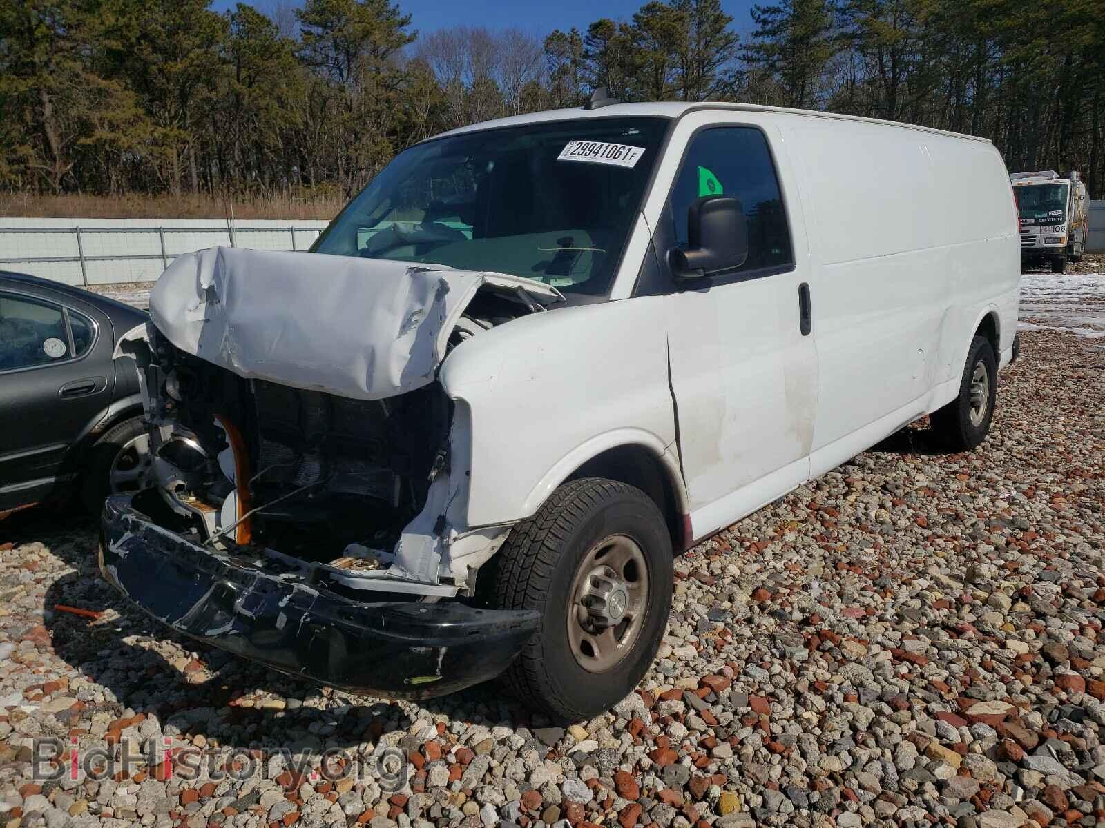 2017 CHEVROLET EXPRESS - VIN: 1GCWGBFF7H1103709 - Фото 2