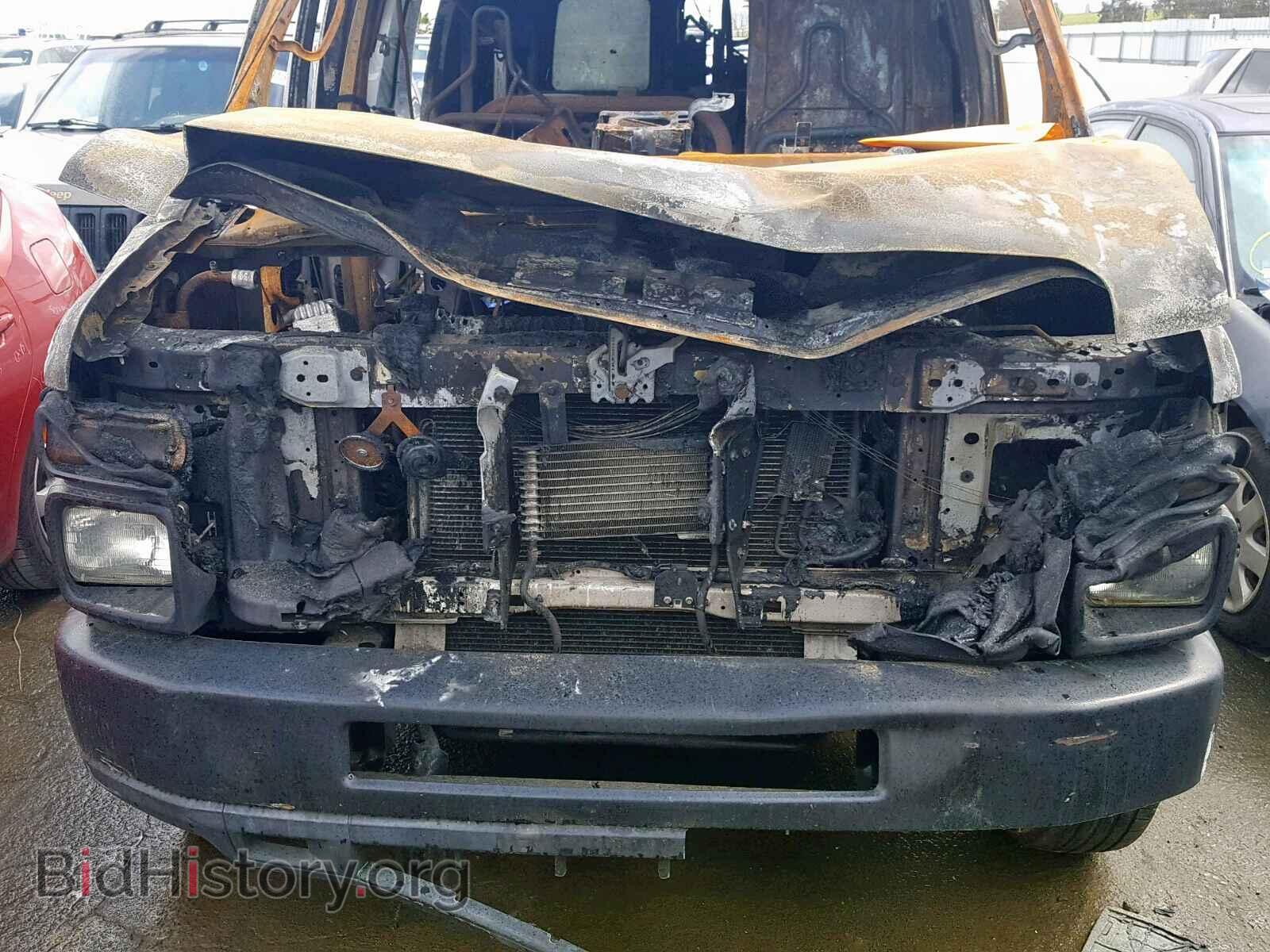 2010 FORD ECONOLINE - VIN: 1FTNE1EW9ADA88227 - Фото 7