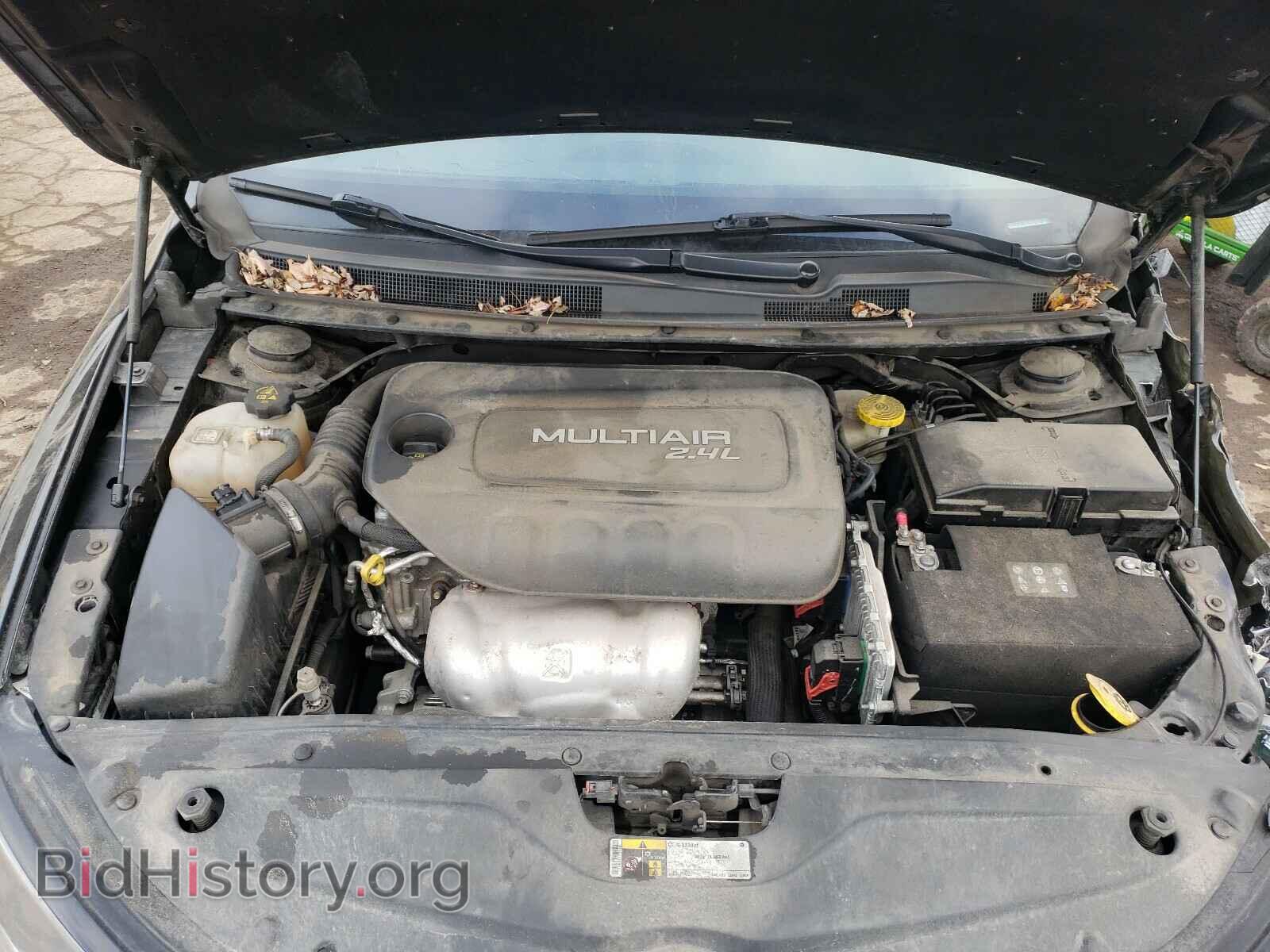 2016 CHRYSLER 200 - VIN: 1C3CCCBB1GN139298 - Фото 7