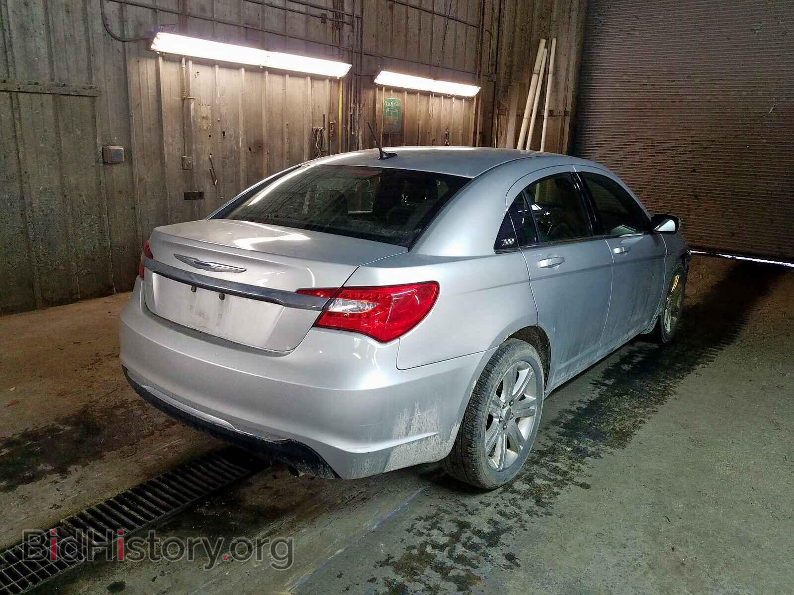2011 CHRYSLER 200 - VIN: 1C3BC1FB0BN614846 - Фото 4