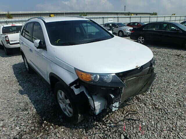 Photo 5XYKT3A13BG162470 - KIA SORENTO 2011