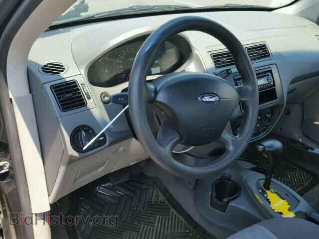 2005 FORD FOCUS - VIN: 1FAFP34N15W202045 - Фото 9