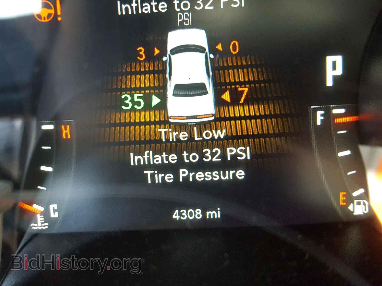 2017 DODGE CHALLENGER - VIN: 2C3CDZAG6HH613558 - Фото 8