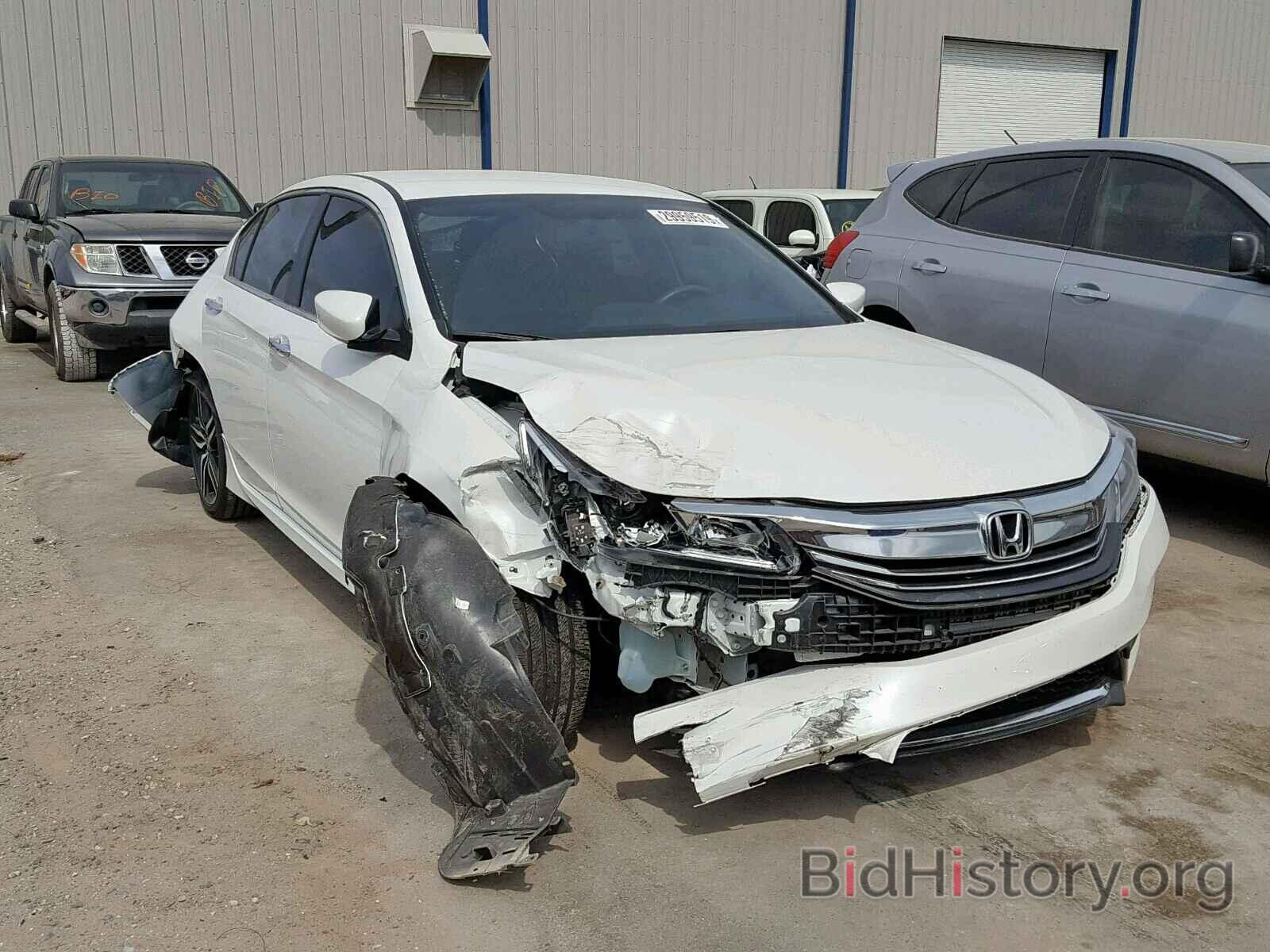 Photo 1HGCR2F58HA285376 - HONDA ACCORD SPO 2017