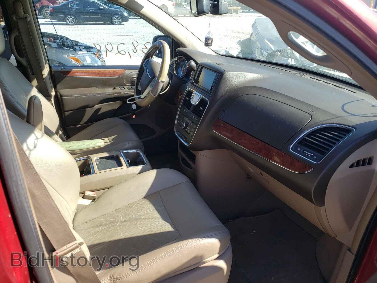 2011 CHRYSLER MINIVAN - VIN: 2A4RR8DG9BR631044 - Фото 5