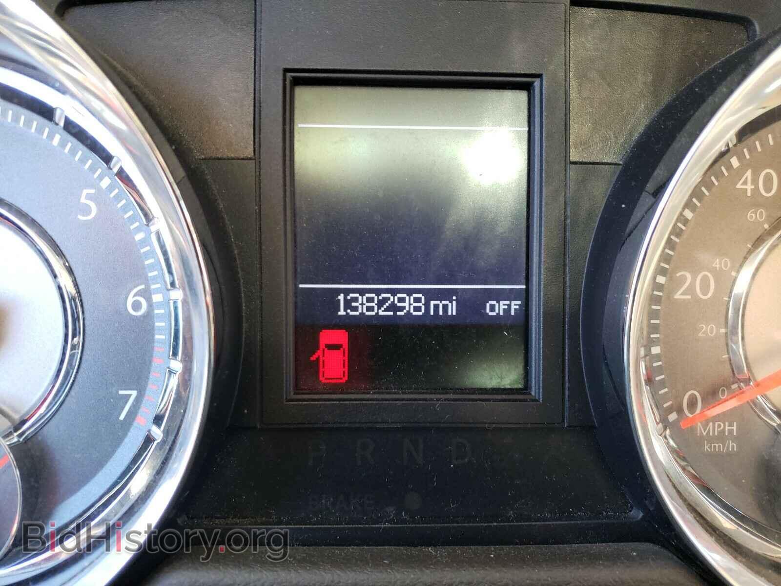 2011 CHRYSLER MINIVAN - VIN: 2A4RR8DG9BR631044 - Фото 8