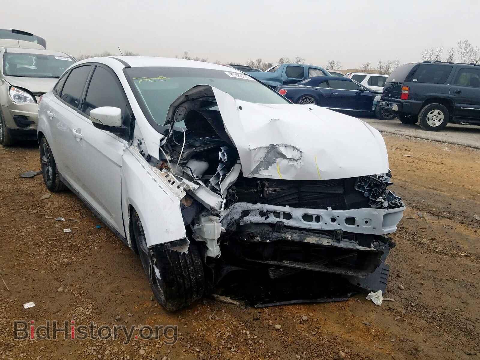 2016 FORD FOCUS - VIN: 1FADP3FE0GL301383 - Photo 2
