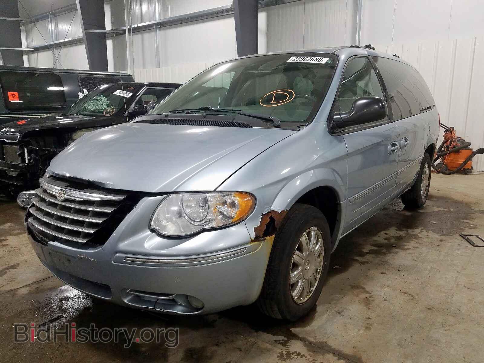 2005 CHRYSLER MINIVAN - VIN: 2C8GP64L45R433690 - Фото 2