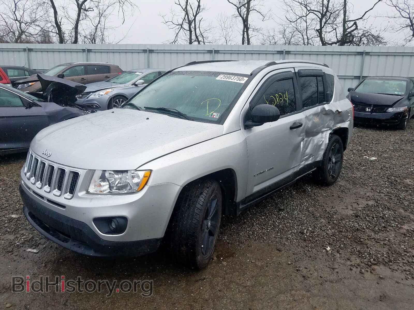 2012 JEEP COMPASS - VIN: 1C4NJDBB5CD621448 - Photo 2