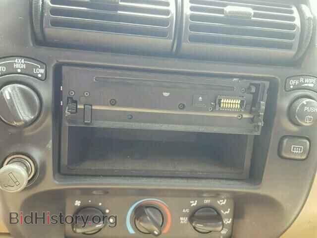 1997 FORD EXPLORER - VIN: 1FMDU34X2VZA17038 - Photo 9