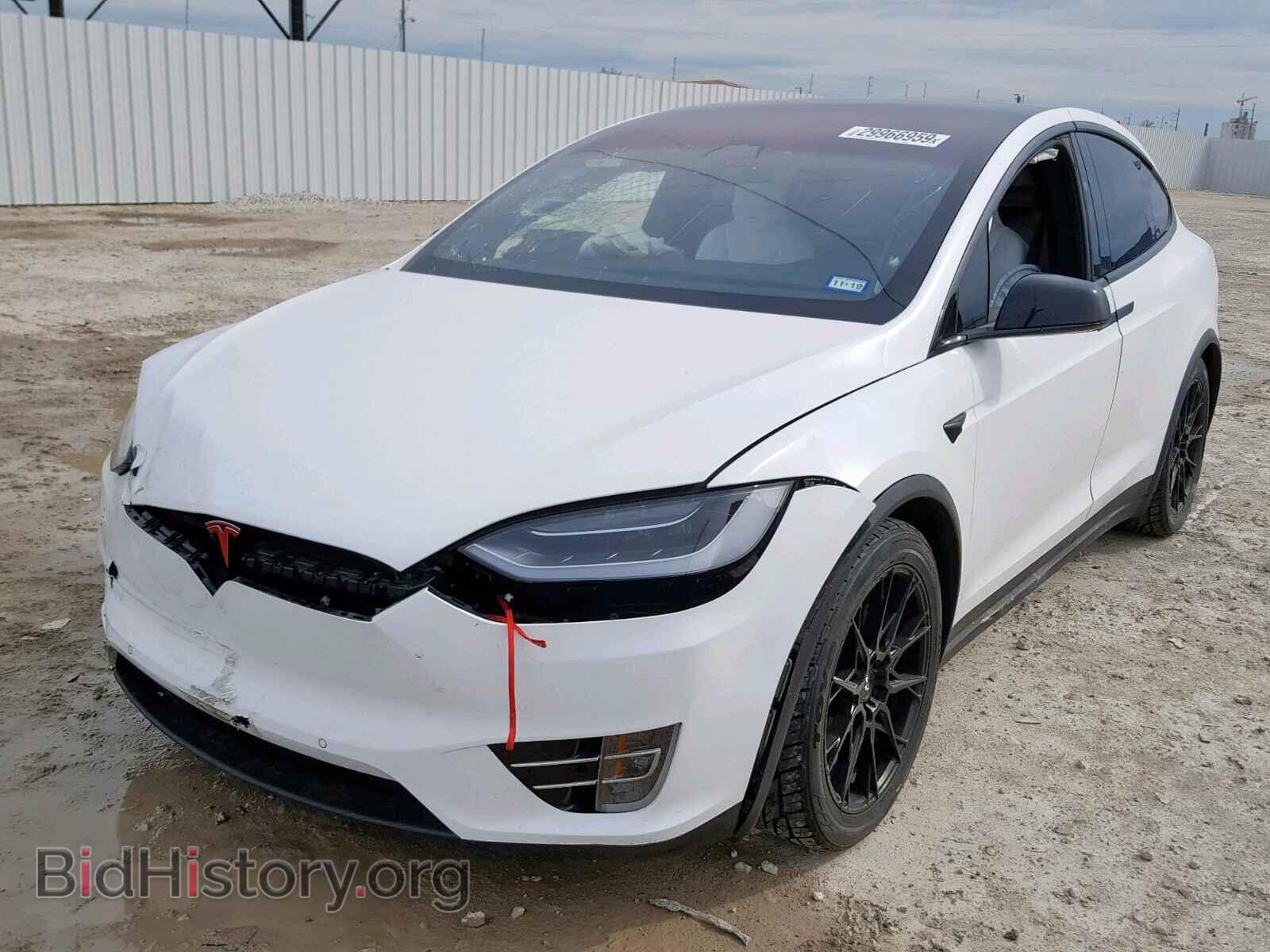 2017 TESLA MODEL X - VIN: 5YJXCAE21HF052224 - Photo 2