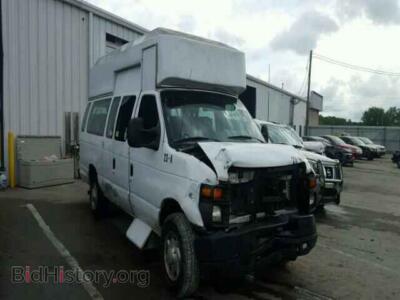 2008 Ford ECONOLINE, белый — VIN 1FT2S34L68DB09799, Copart