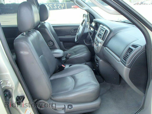 2004 MAZDA TRIBUTE - VIN: 4F2CZ96174KM32781 - Фото 5