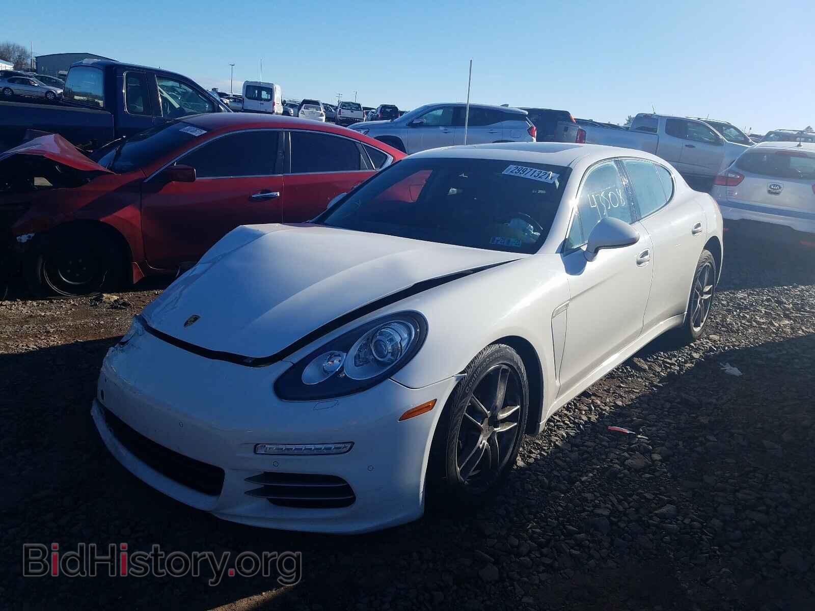 2016 PORSCHE PANAMERA - VIN: WP0AA2A70GL002963 - Фото 2