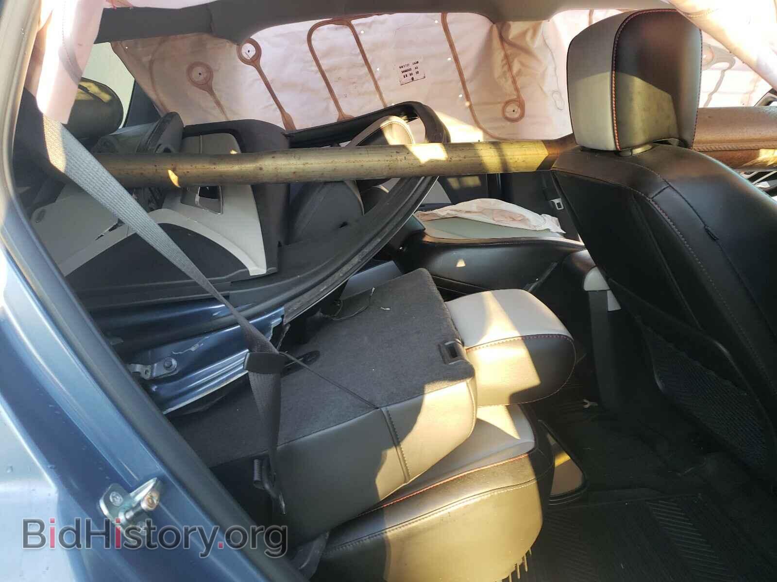 2011 GMC TERRAIN - VIN: 2CTALUEC5B6244005 - Photo 6