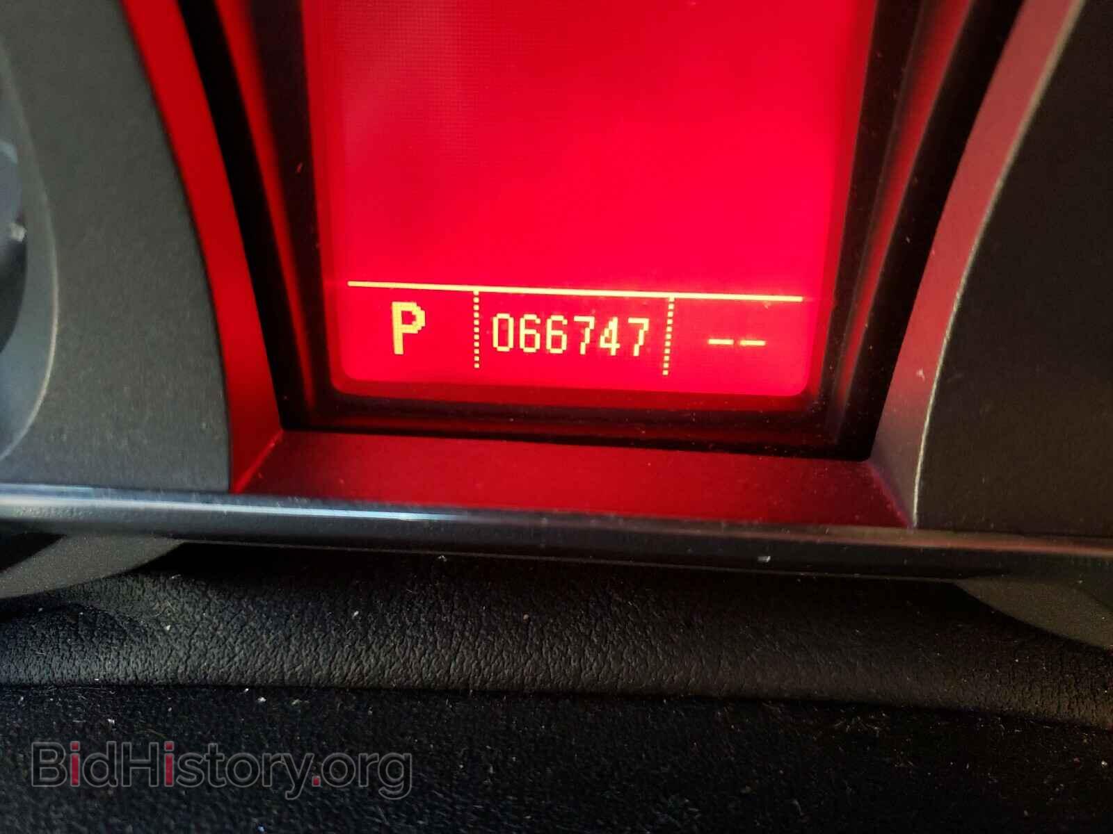 2011 GMC TERRAIN - VIN: 2CTALUEC5B6244005 - Photo 8