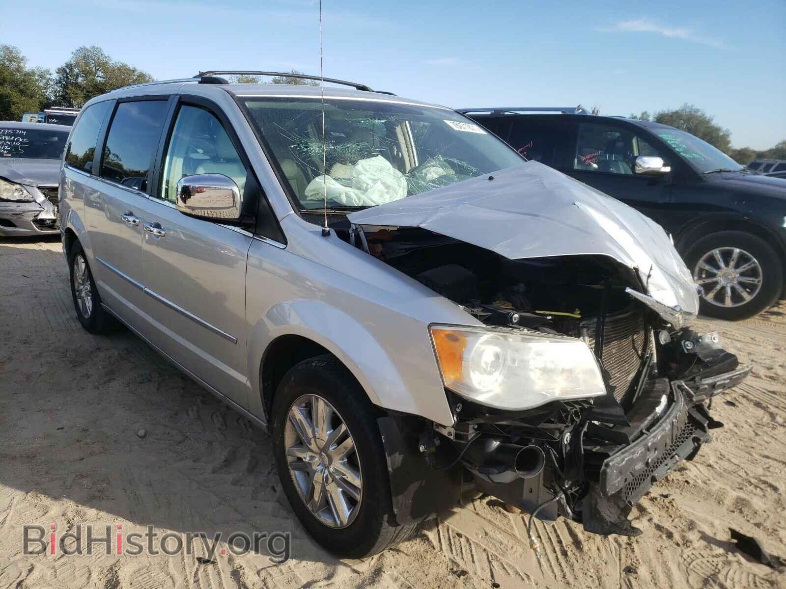 Photo 2A4RR7DX1AR501770 - CHRYSLER MINIVAN 2010