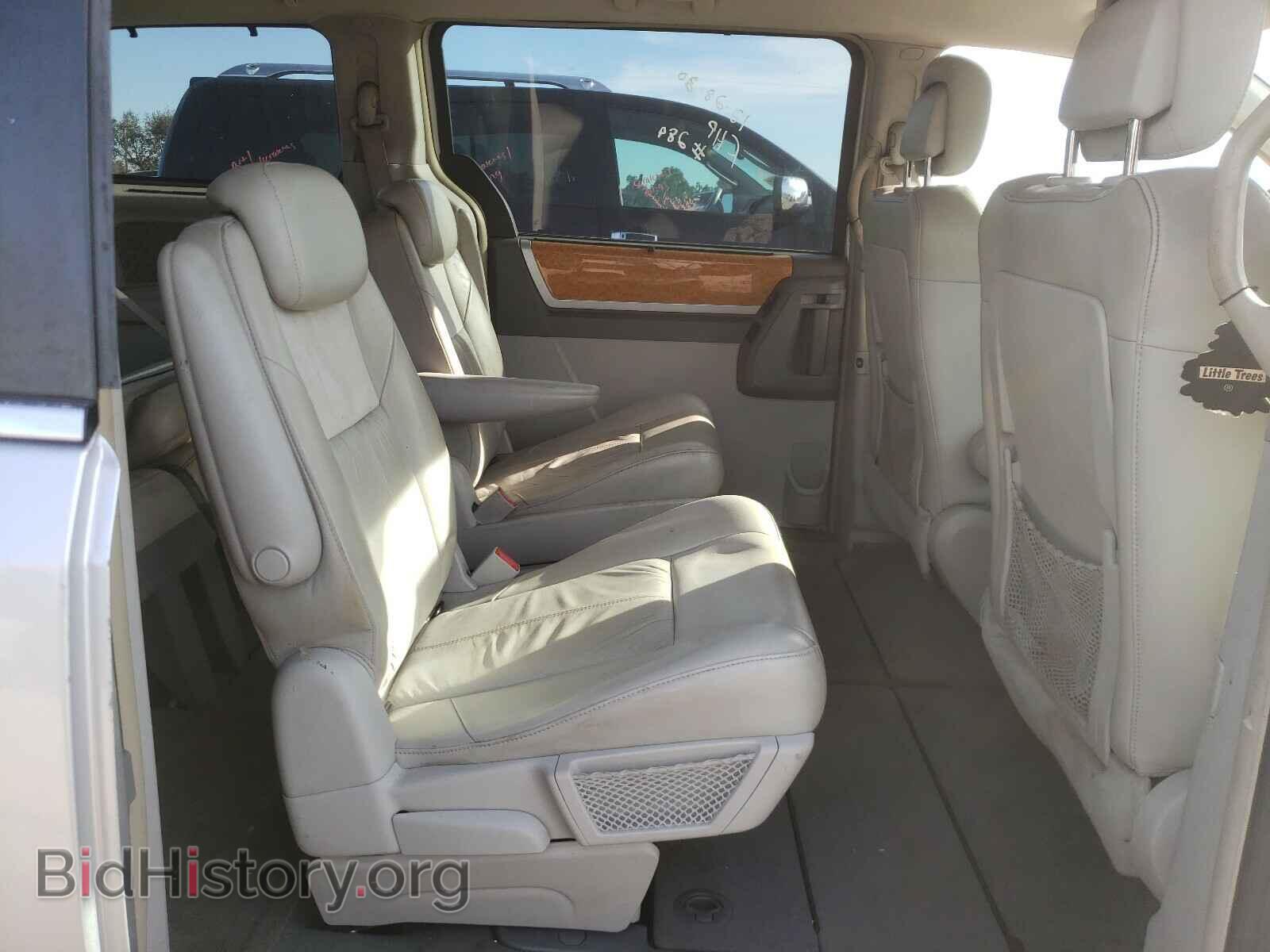 2010 CHRYSLER MINIVAN - VIN: 2A4RR7DX1AR501770 - Фото 6